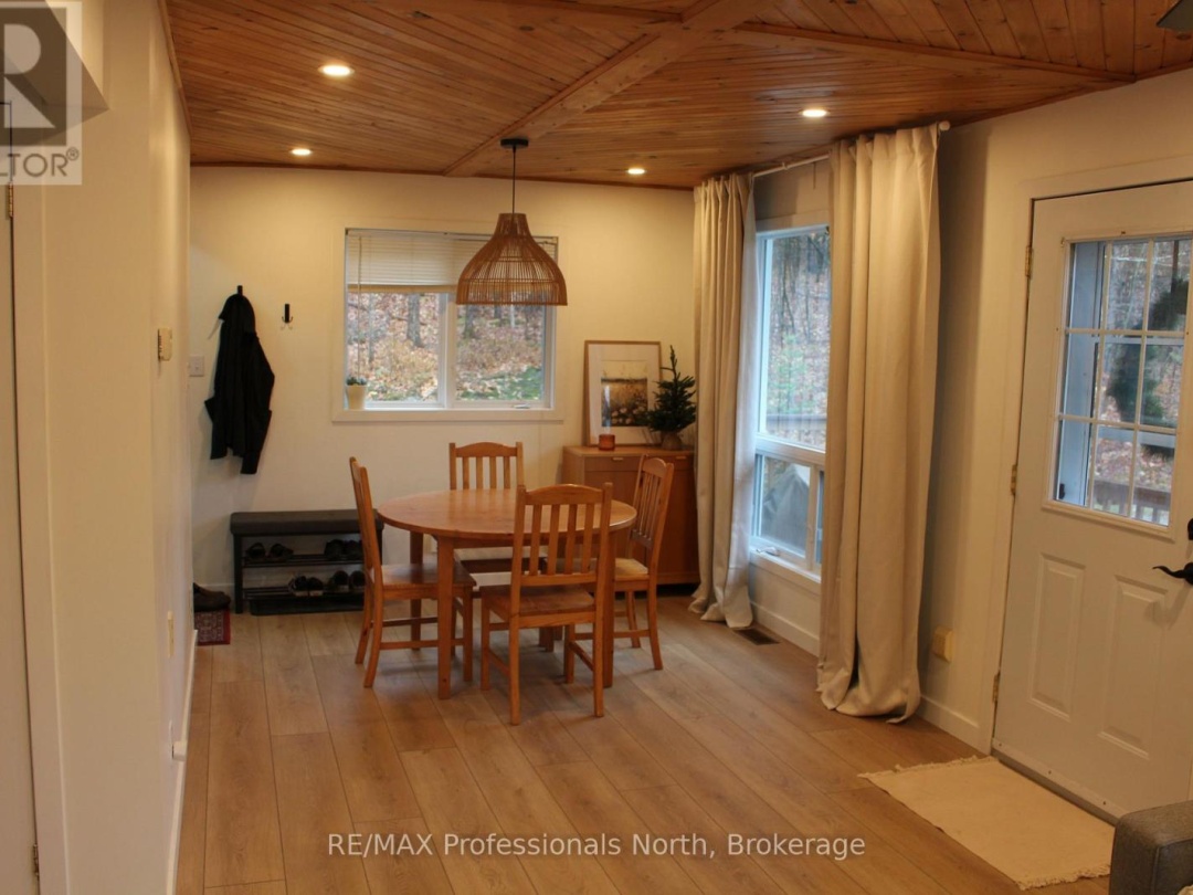 1121 OLD DONALD ROAD N, 