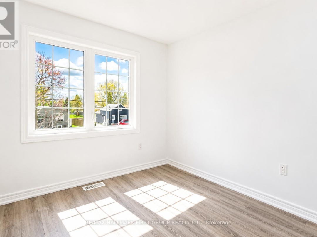 322 EAST STREET, Orillia