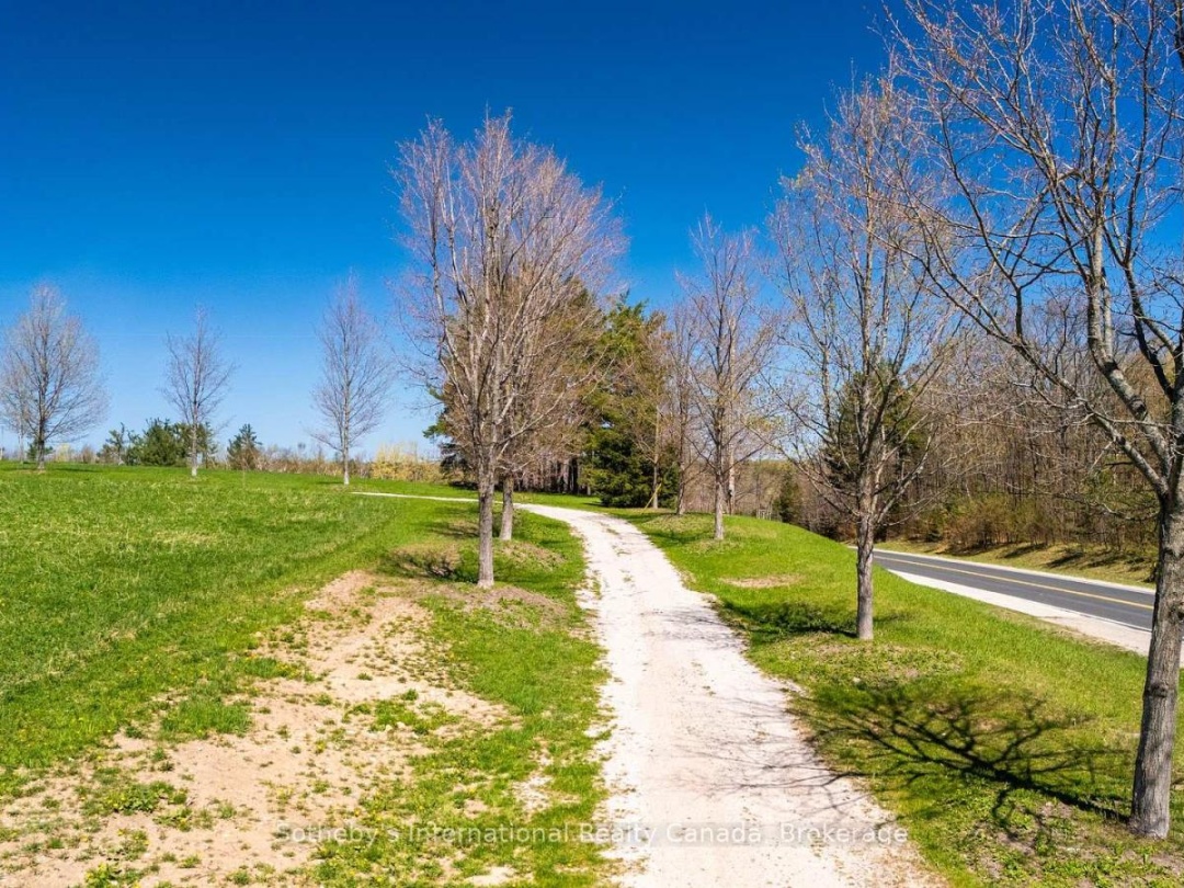 1614 HORSESHOE VALLEY ROAD E, Oro-Medonte (Horseshoe Valley)