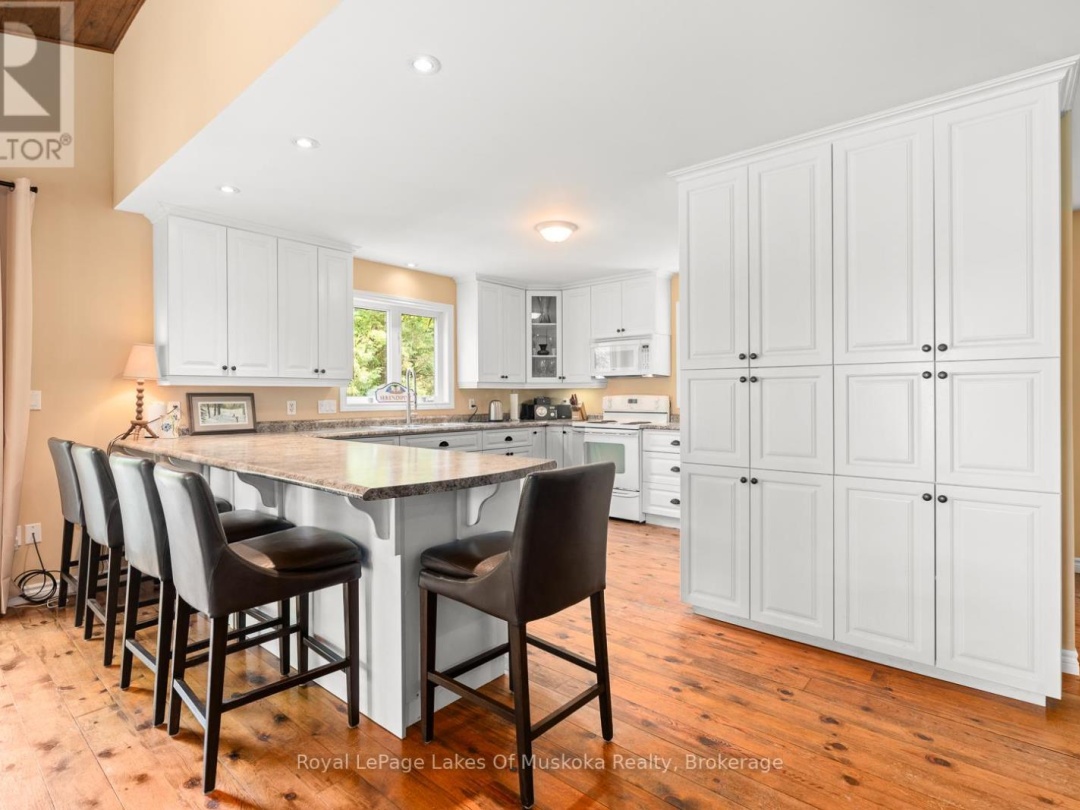 1484 SHANGRILA ROAD, 