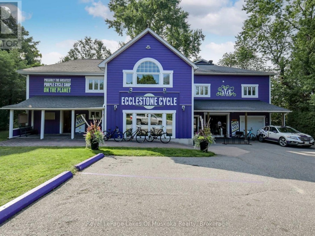 230 ECCLESTONE DRIVE, Bracebridge (Macaulay)