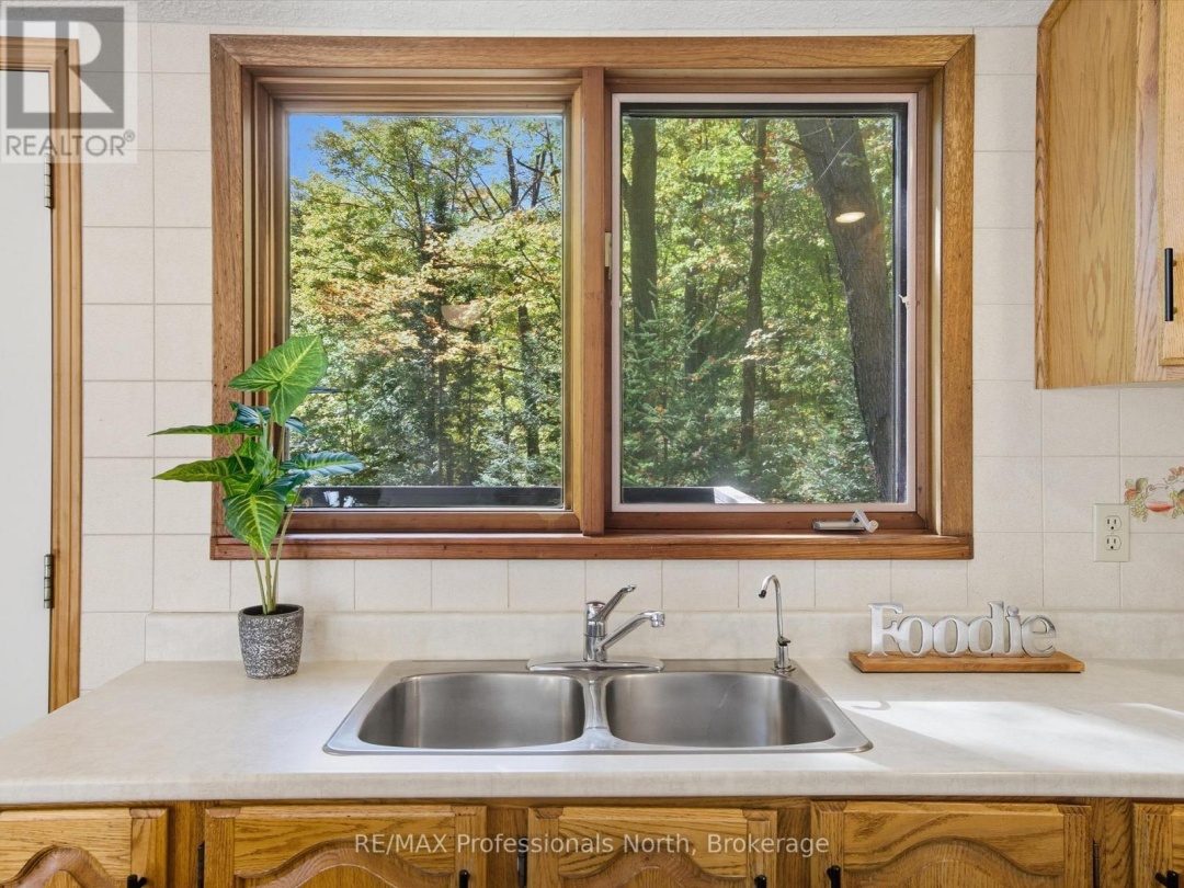 293 OTTER LAKE ROAD, Otter Lake