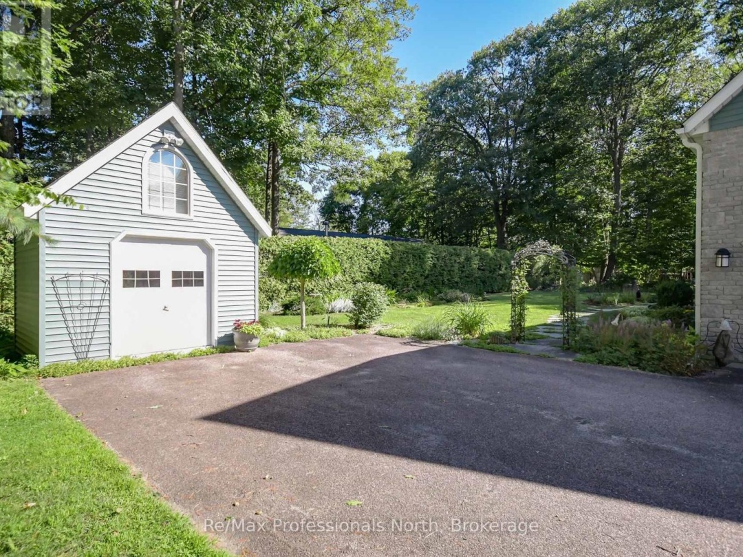 160 TIFFANY TRAIL, 