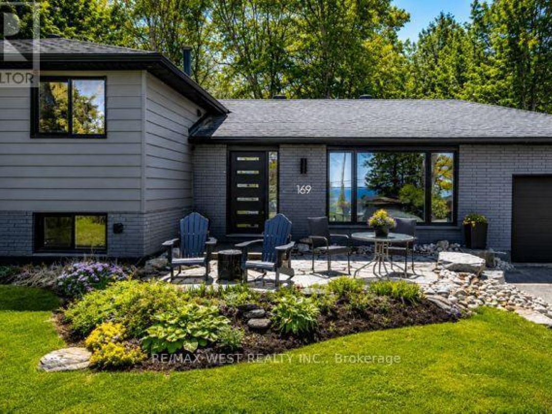 169 BAYVIEW AVENUE E, Tay