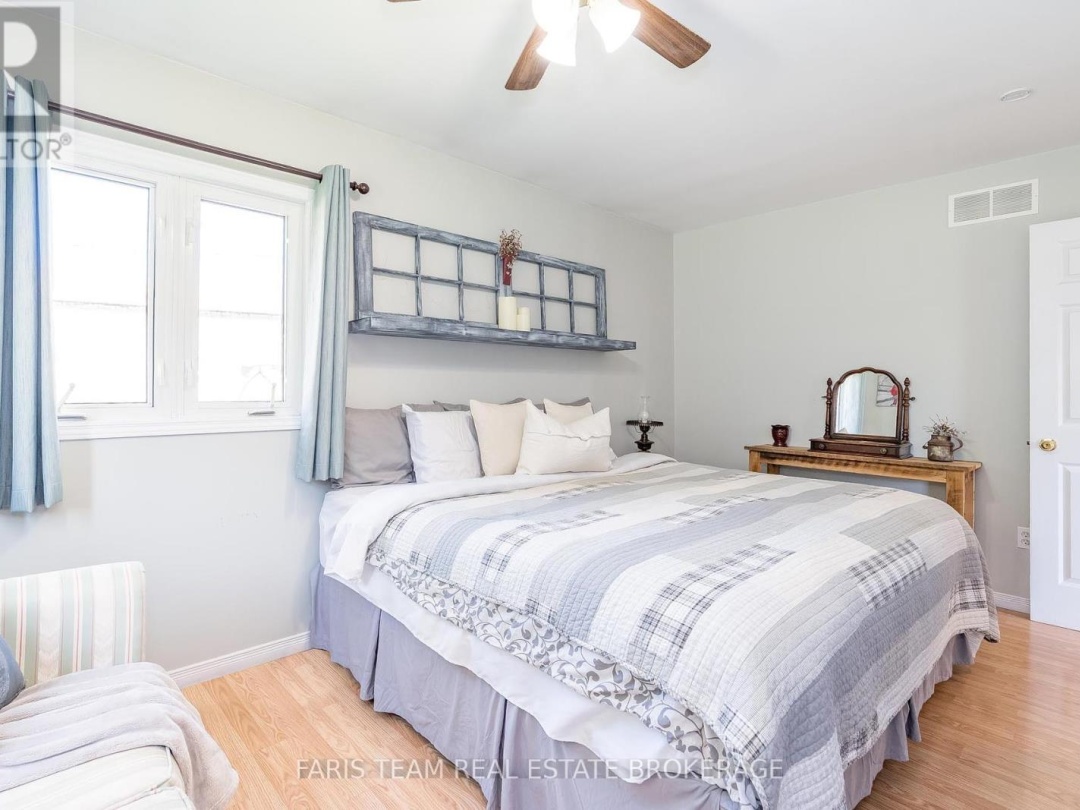 2243 ANDERSON LINE, 