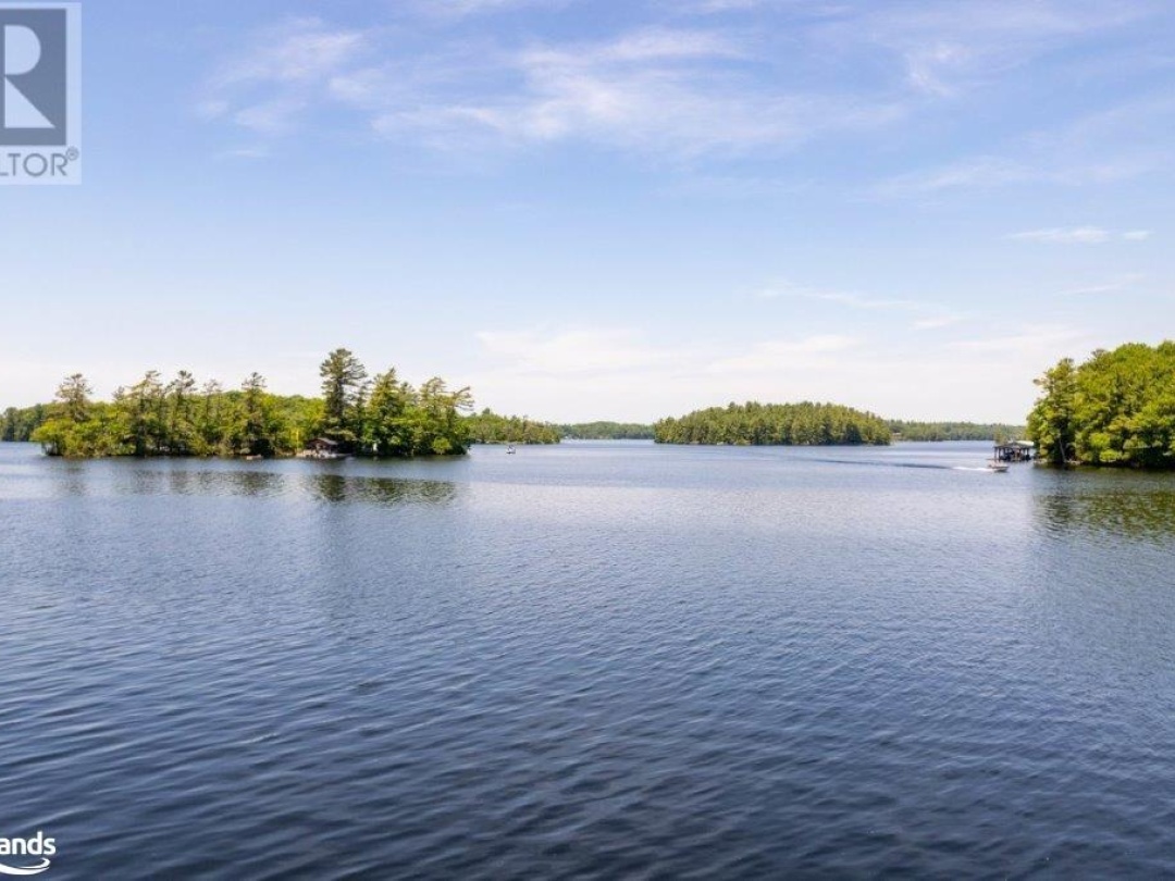 2105 Deer Island, Gloucester Pool