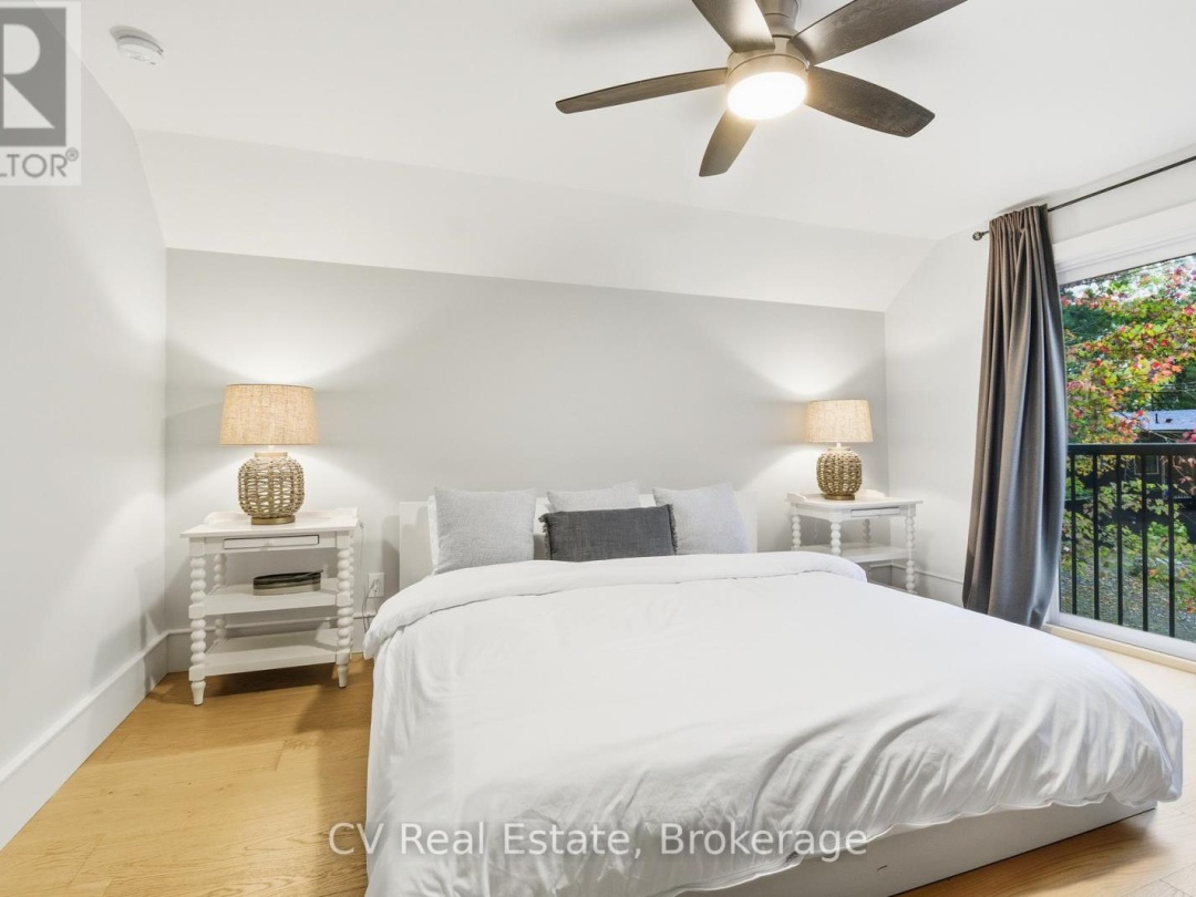 1069 WHITE EAGLE ROAD, Kahshe Lake