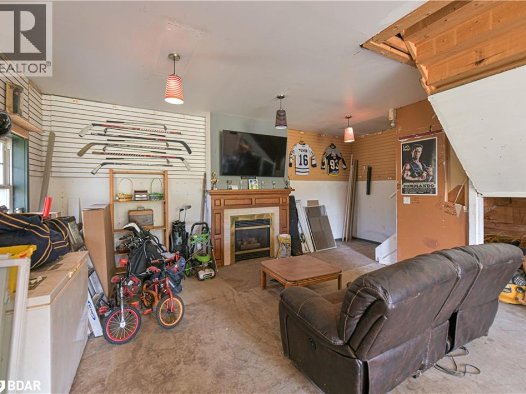 3323 PARK ROAD Road, 