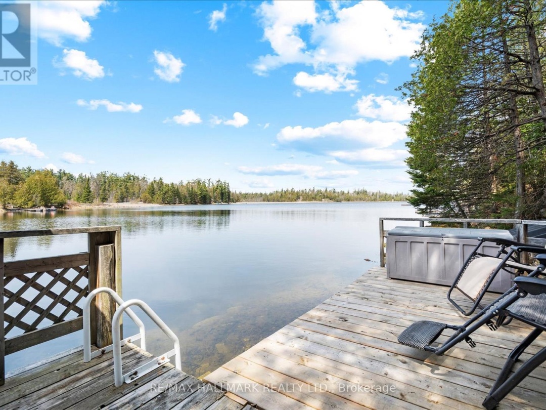 25 LITTLE SILVER LAKE WAY, Little Silver Lake