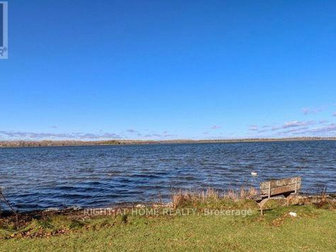 71 ANTIQUARY ROAD, Canal Lake
