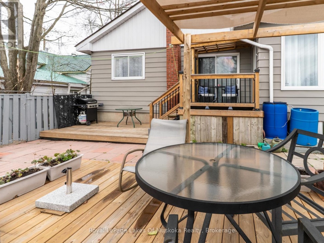 295 BISHOP STREET, Gravenhurst (Muskoka (S))