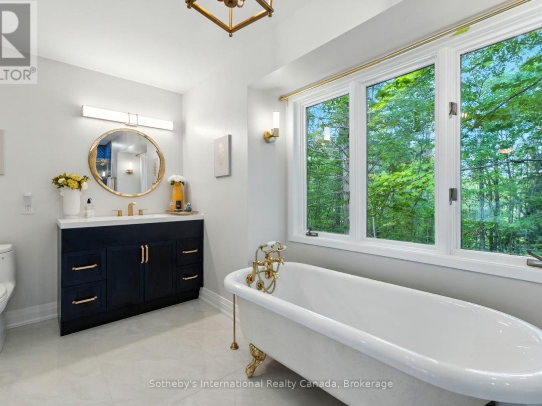 1060 NORTH KAHSHE LAKE ROAD, Kahshe Lake
