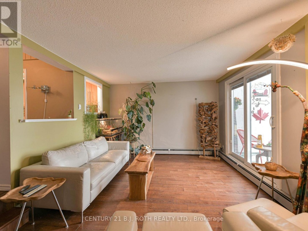 15 - 40 VICTORIA CRESCENT, 