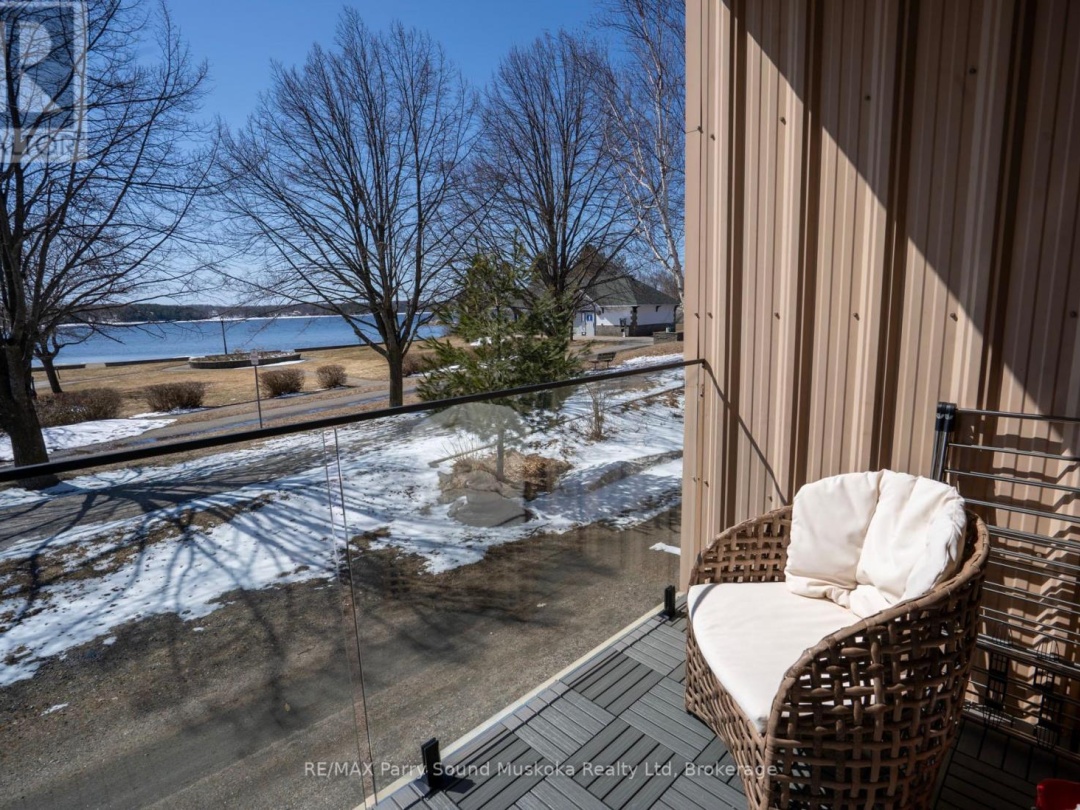 4 - 21 PROSPECT STREET, Parry Sound