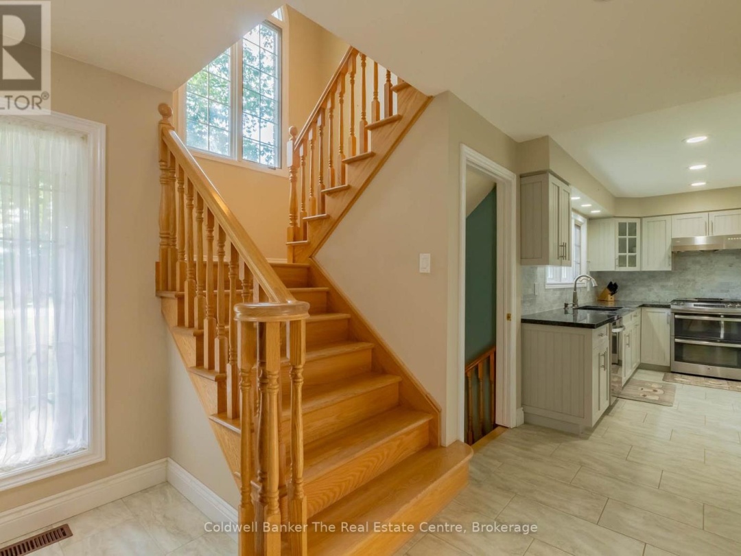 110 FOREST GLEN DRIVE, Gravenhurst (Muskoka (S))