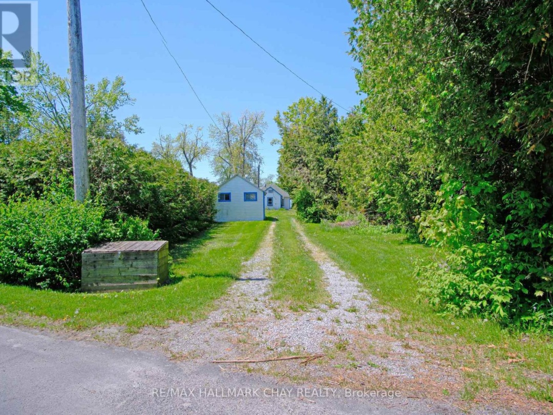 2196 LAKESHORE DRIVE, 