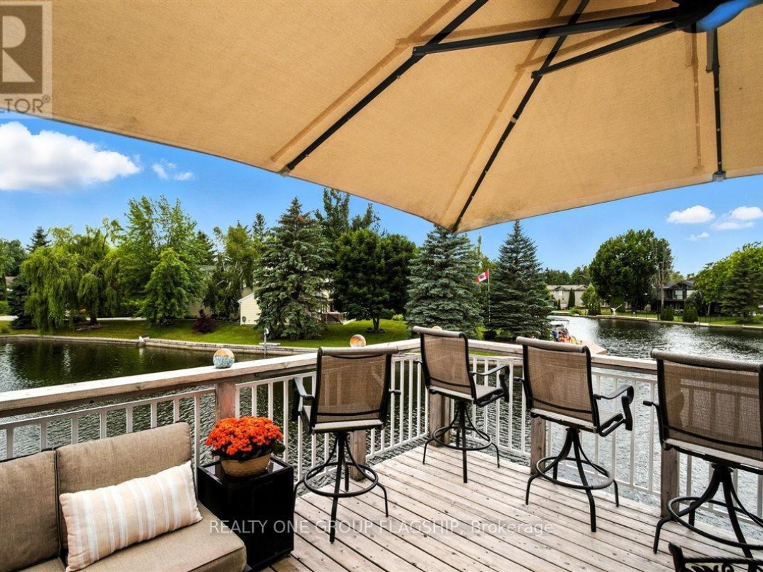 12 - 24 LAGUNA PARKWAY, Lake Simcoe