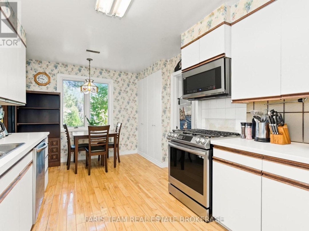 193 GOUETT STREET, Georgian Bay
