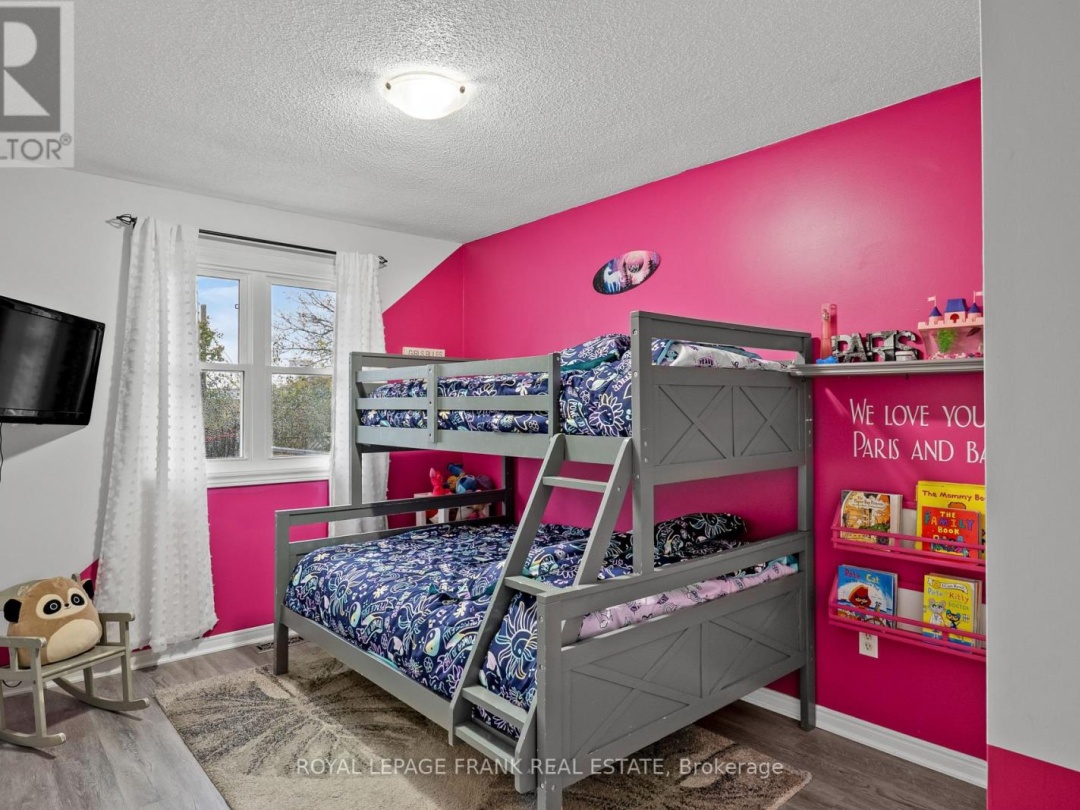 21 BIRCH CRESCENT, Kawartha Lakes (Bobcaygeon)