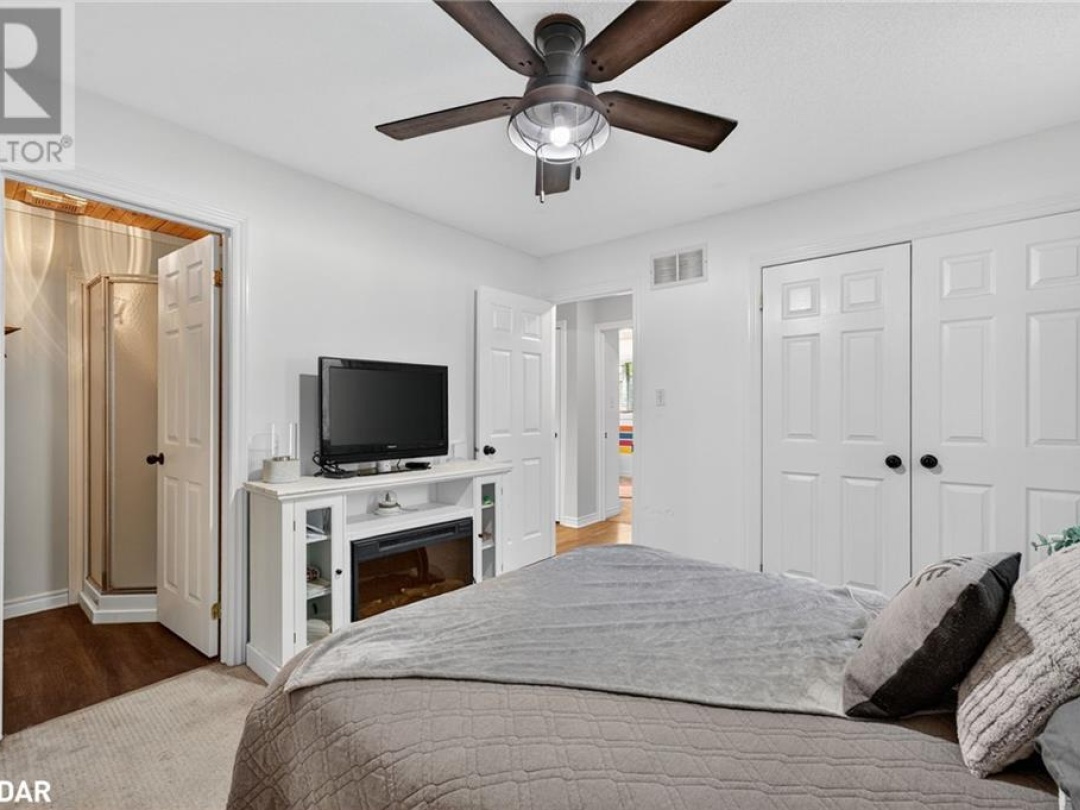 7935 PARK LANE Crescent, 