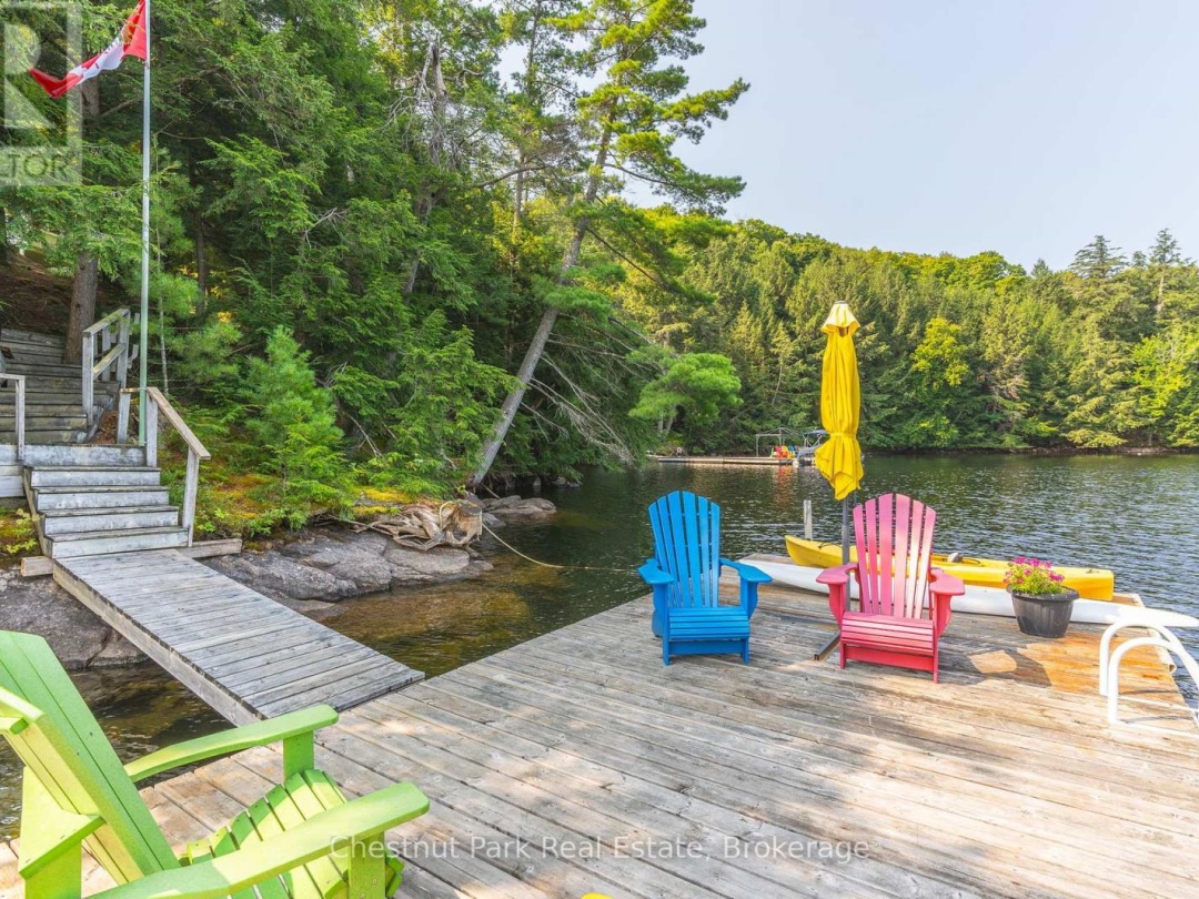 1003 ARNOTT LANE, Redstone Lake