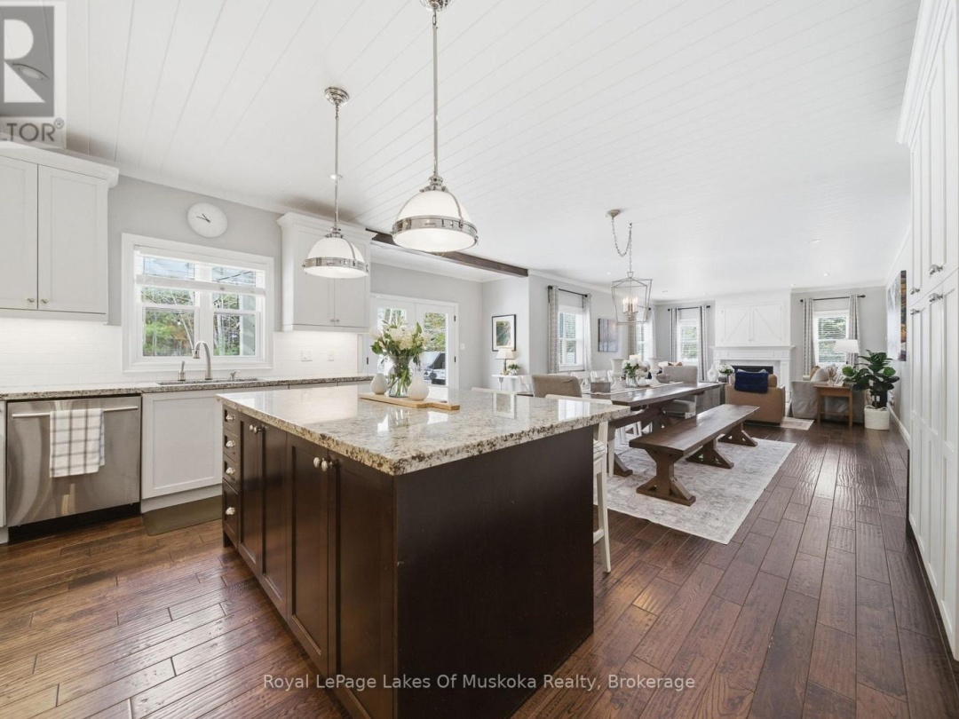 2029 ELANA DRIVE, Severn (Bass Lake)