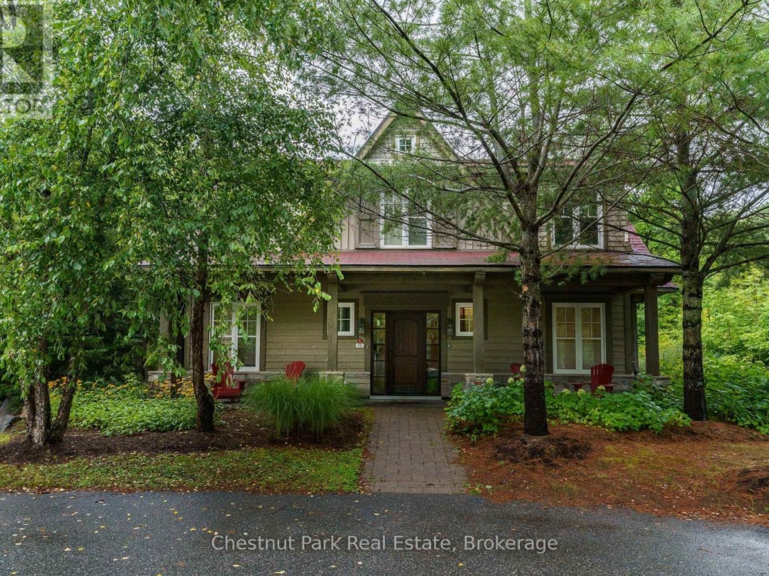 501 GLEN ABBEY WAY E, 