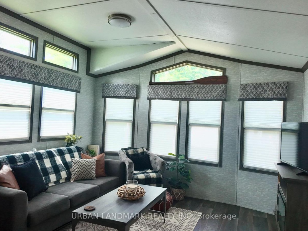 2612 VICTORIA ROAD, Duck Lake