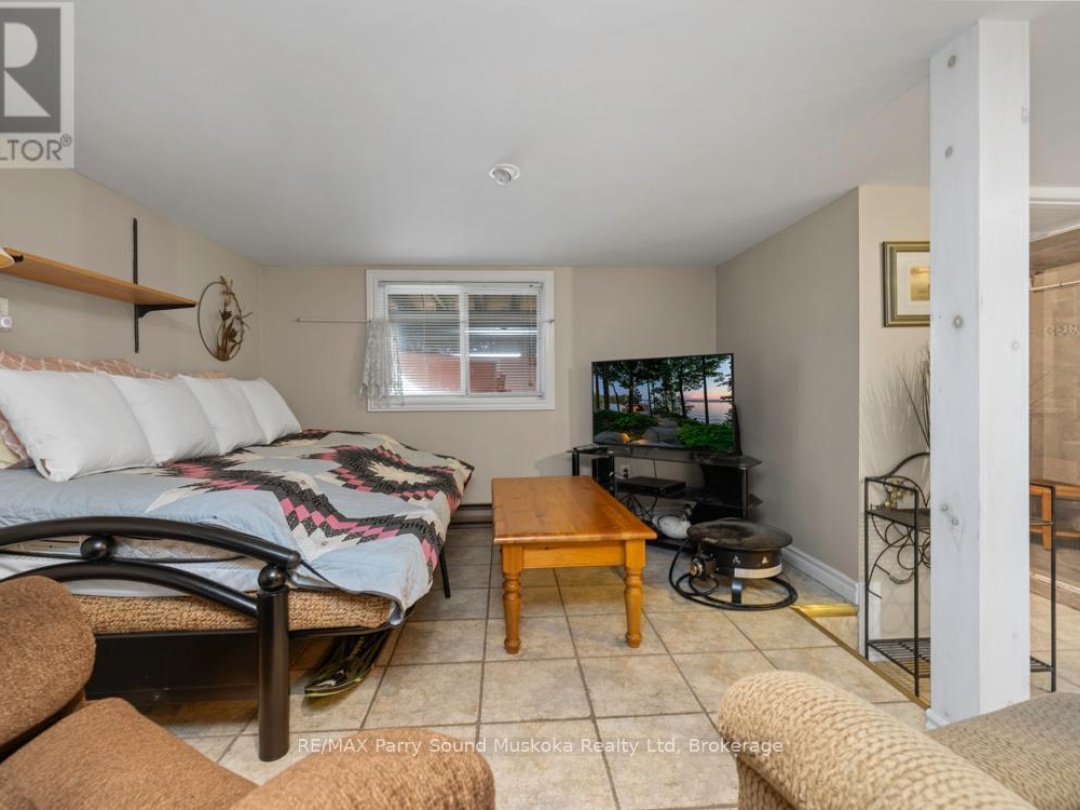 252 BURNETT'S ROAD, 