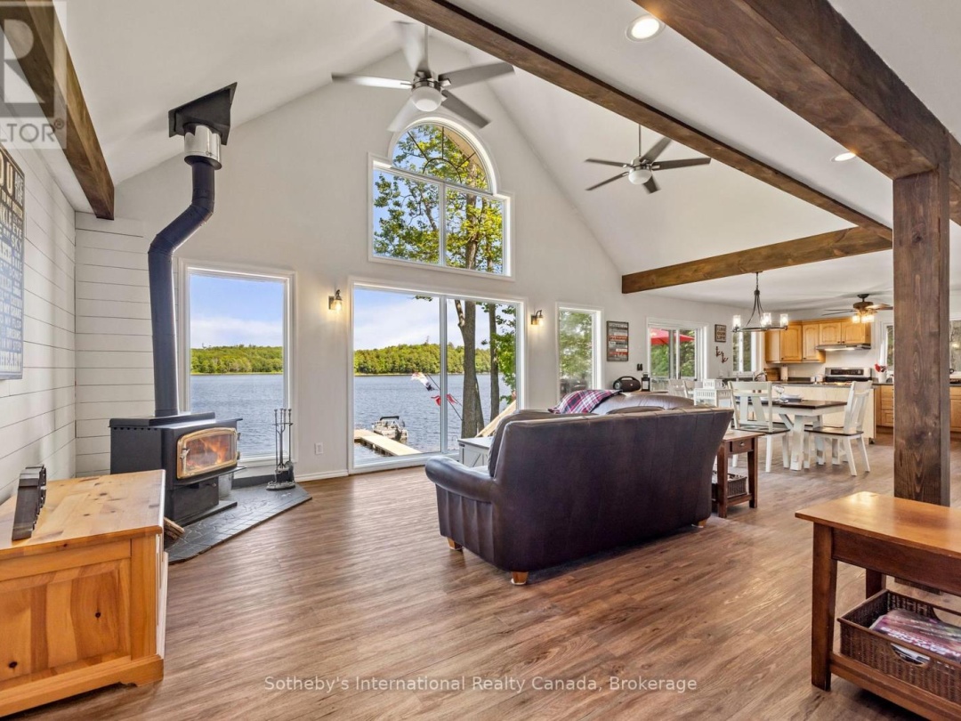71 B717 ISLAND, Georgian Bay
