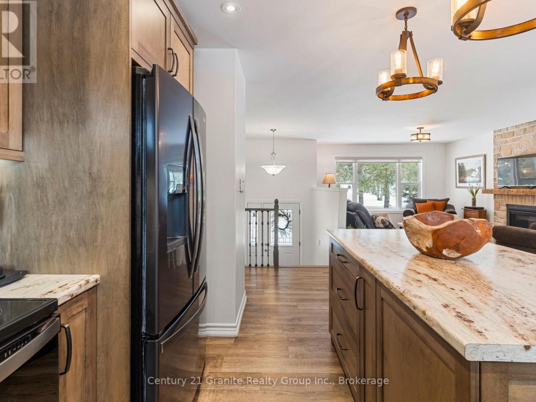 460 BOBCAYGEON ROAD, 