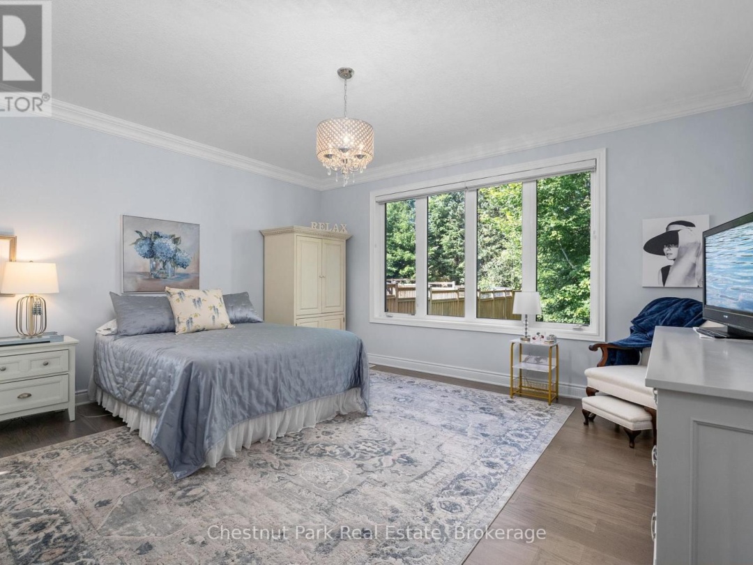 31 WINDSONG CRESCENT, 