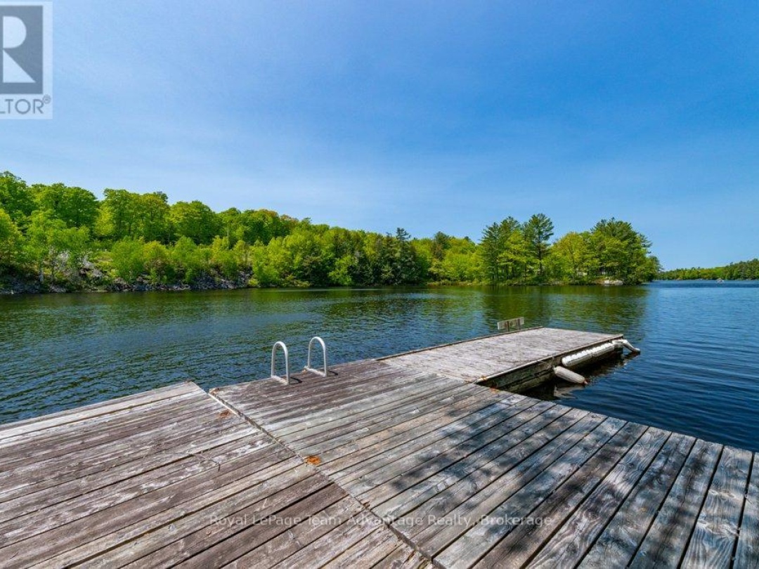 19 ALLAN CRESCENT, Horseshoe Lake