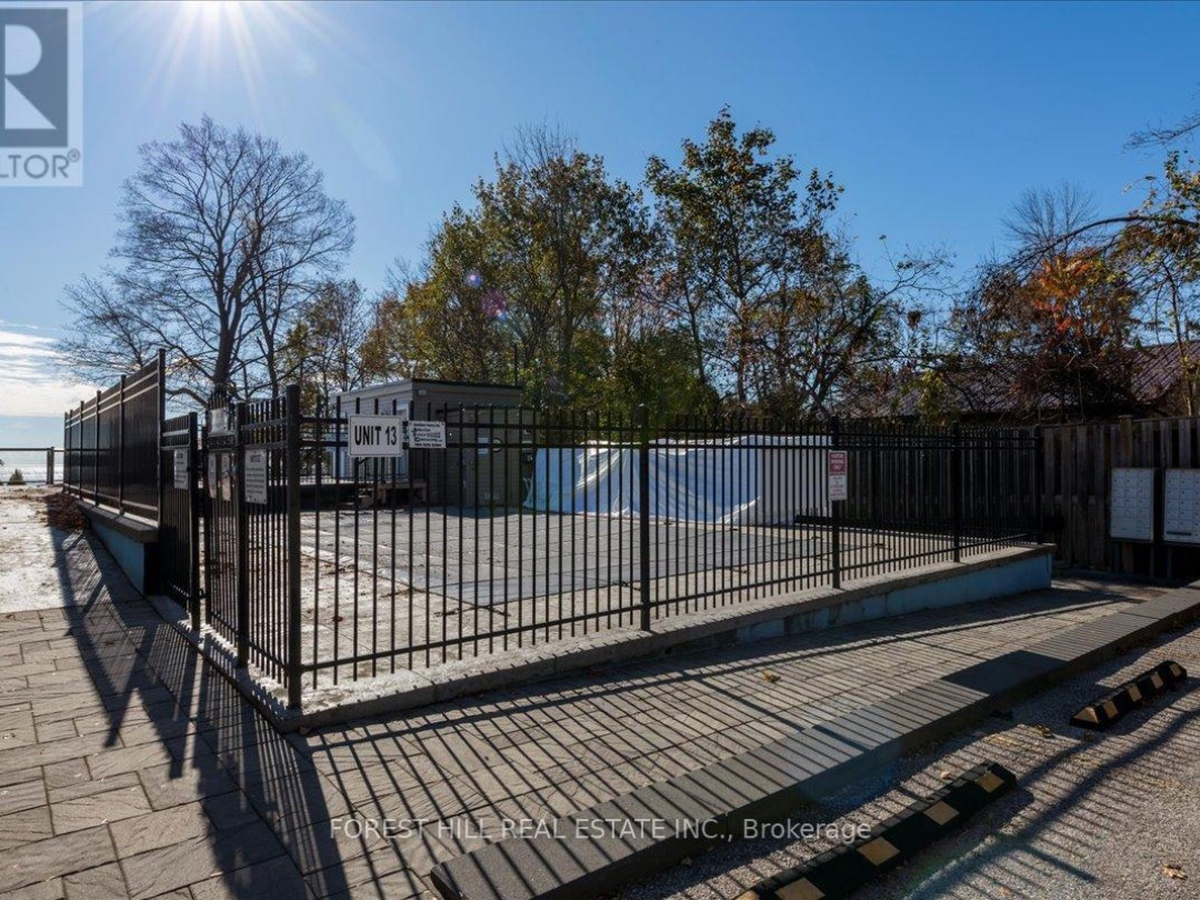 10 - 10 INVERMARA COURT, 