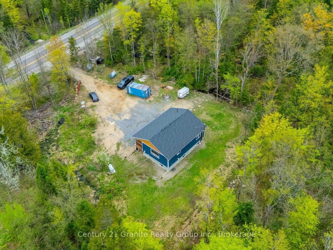 10498 HIGHWAY 118, Algonquin Highlands (Stanhope)