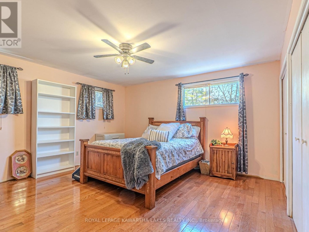 805 CEDAR GLEN ROAD, Sturgeon Lake