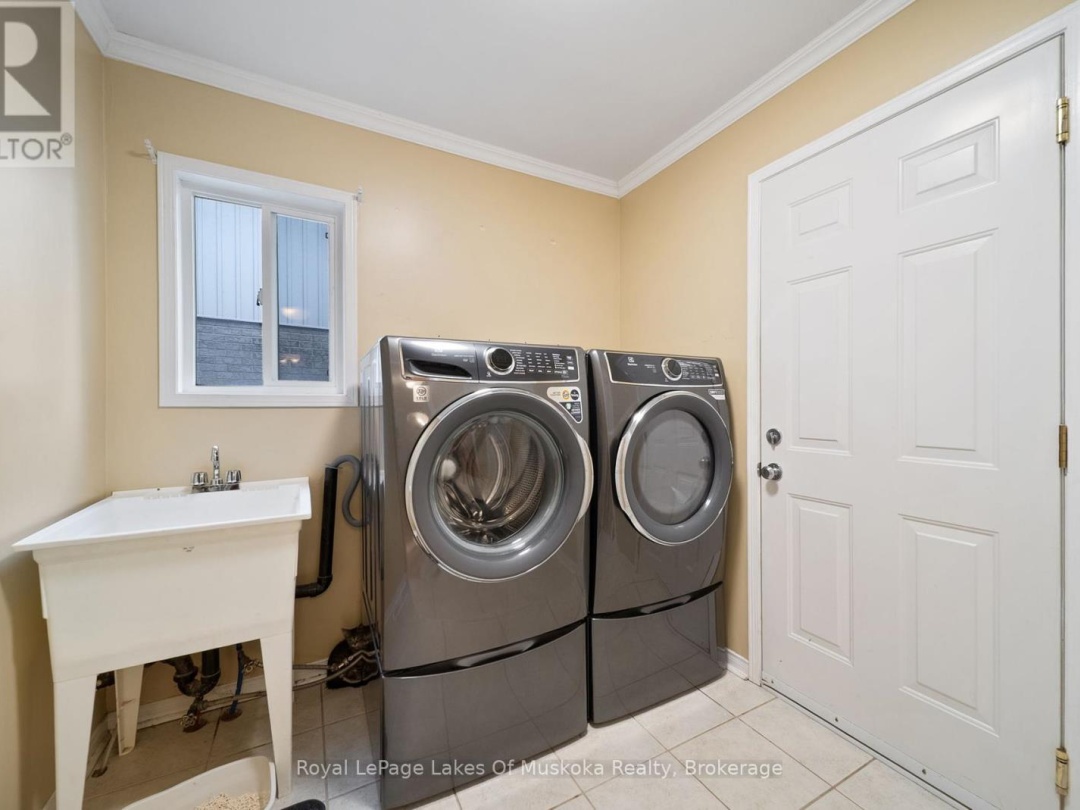 37 VANESSA DRIVE, 