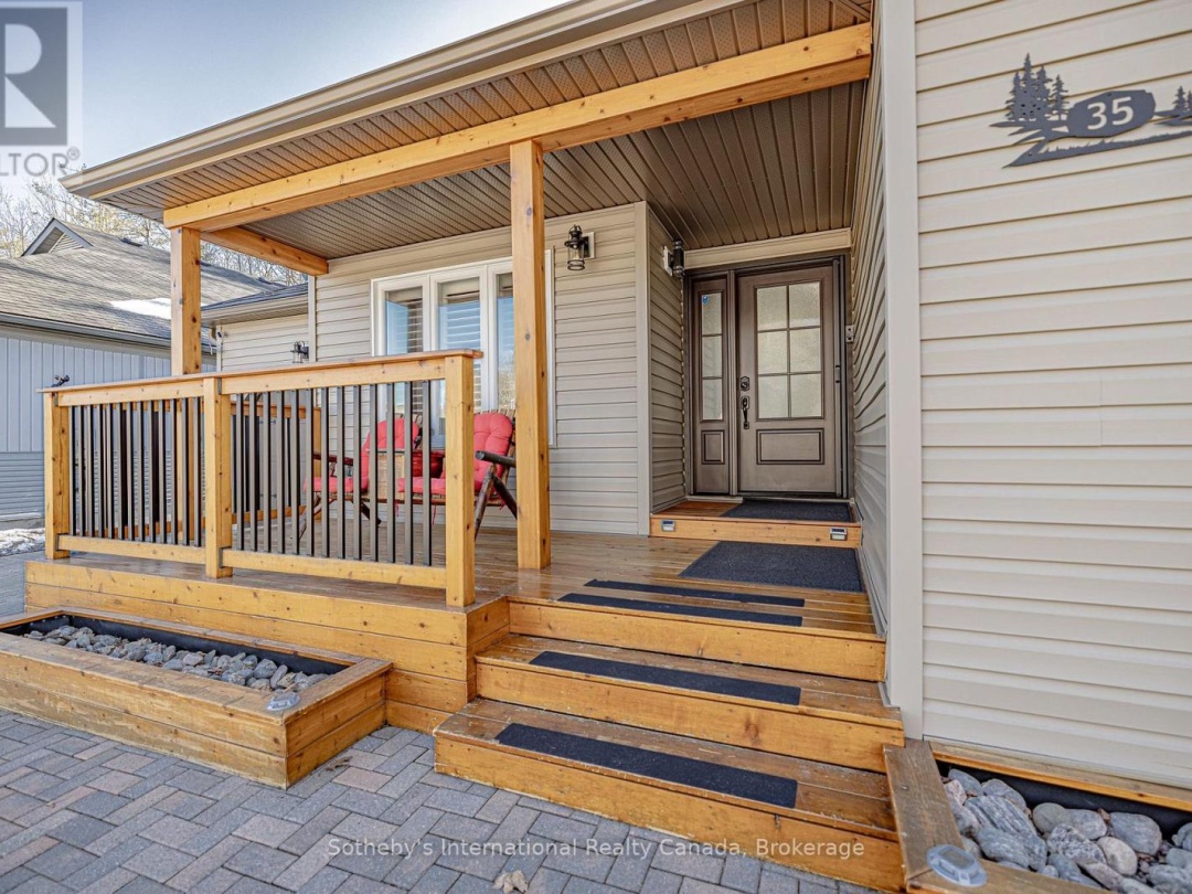 35 PINERIDGE GATE, Gravenhurst (Muskoka (S))