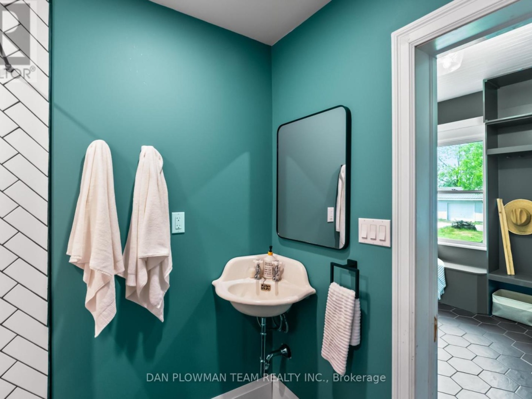 1250 CONCESSION 2 ROAD, 