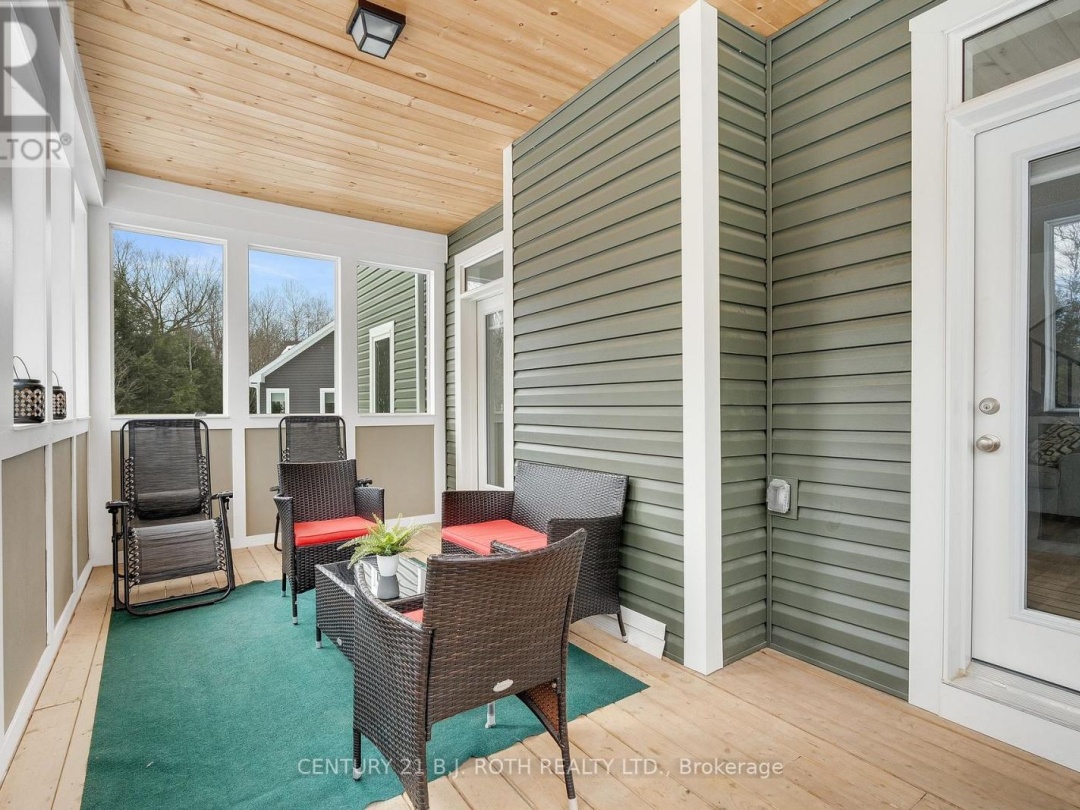 22 DYER CRESCENT, Bracebridge (Macaulay)