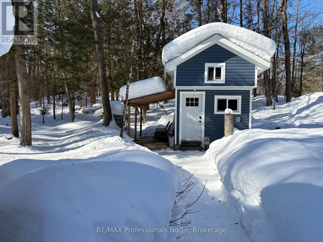 1124 LITTLE HAWK LAKE ROAD, Algonquin Highlands (Stanhope)