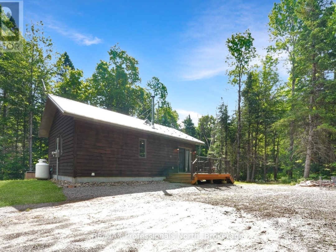 1462 MINNICOCK LAKE ROAD, 