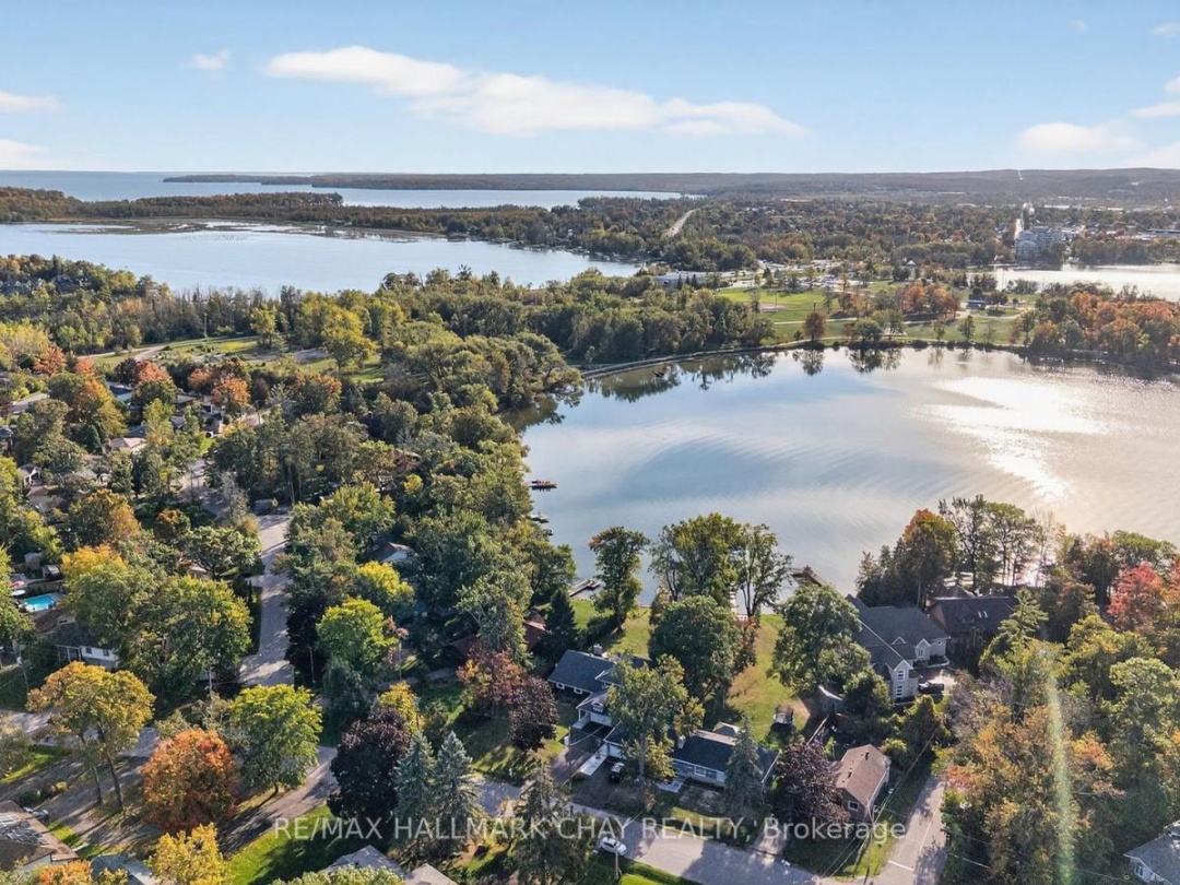 668 BROADVIEW AVENUE, 