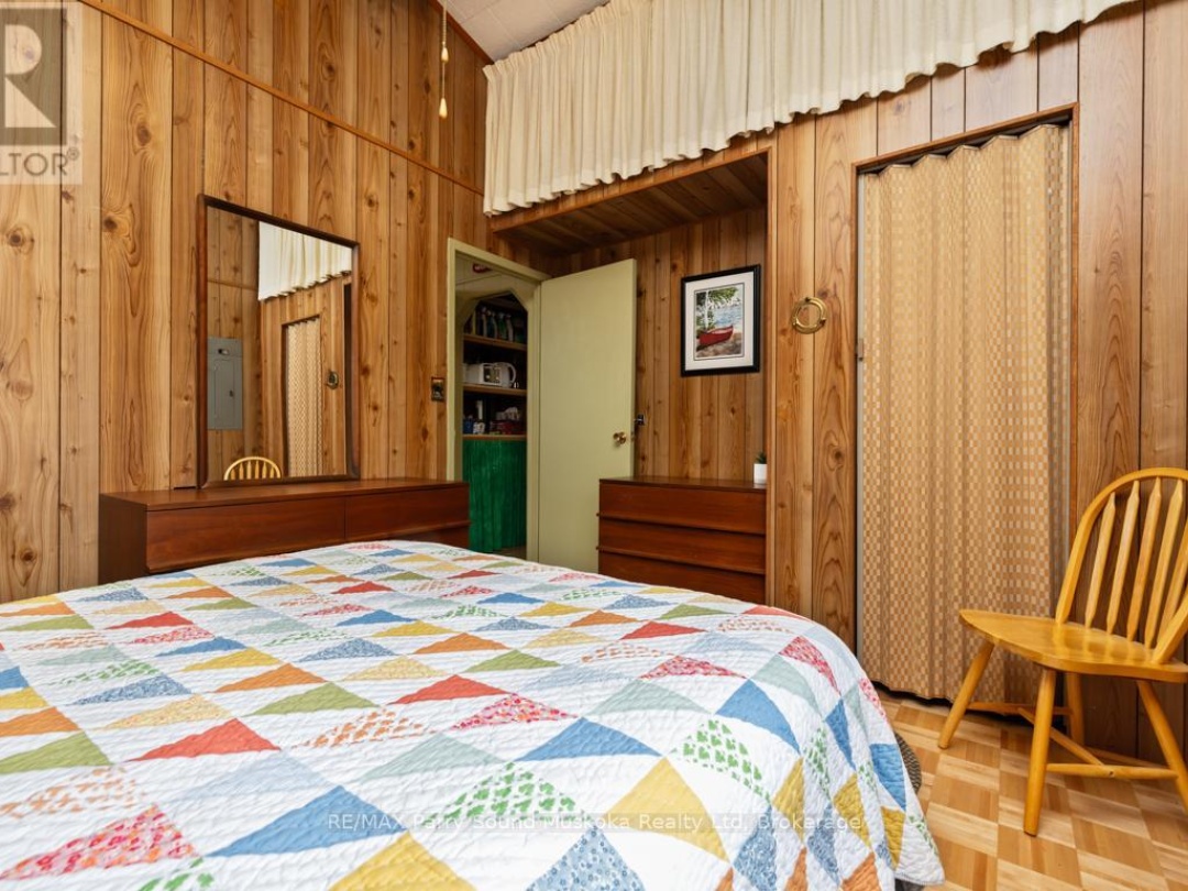 391 SALMON LAKE ROAD, Salmon Lake