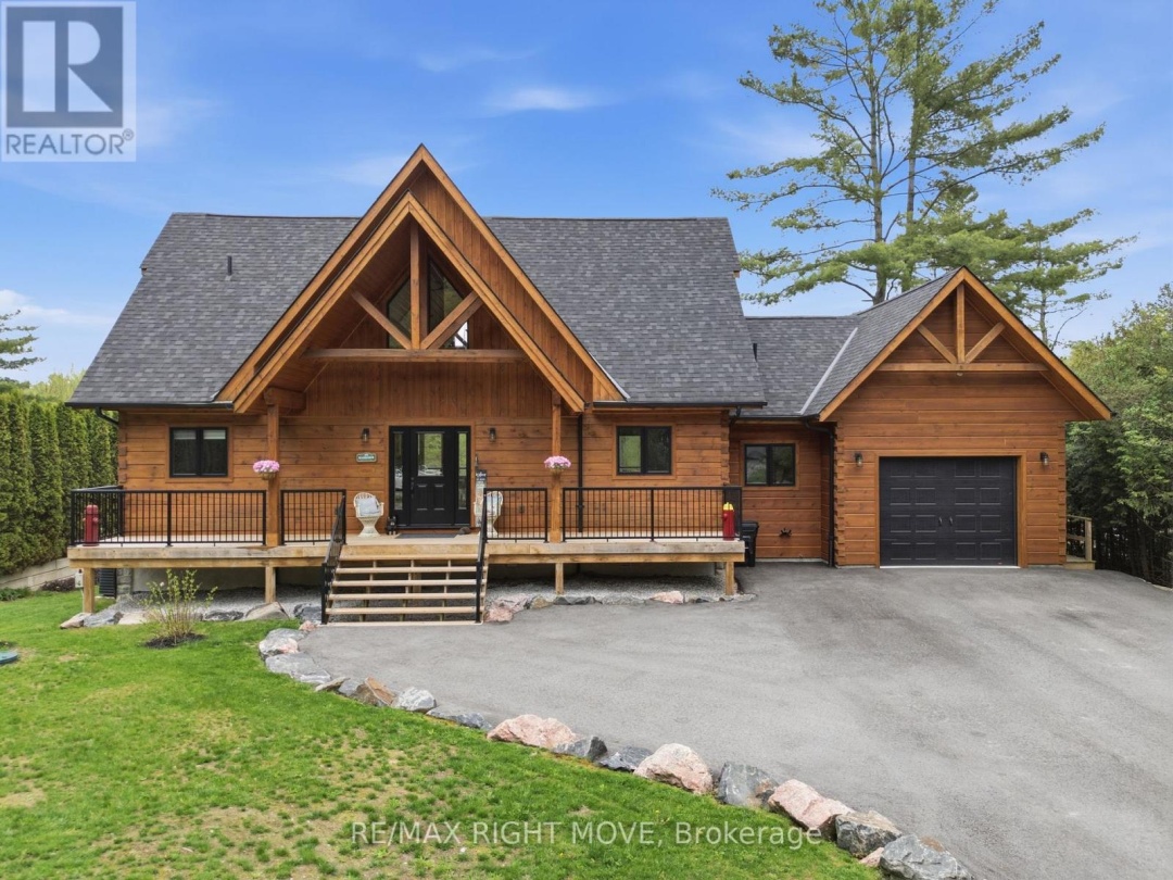 1935 MCLEOD DRIVE, Severn River