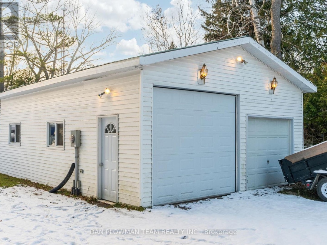 19 Burnett Shore Road, Balsam Lake