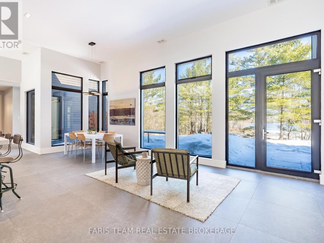 3870 DARLING ISLAND ROAD, Gloucester Pool