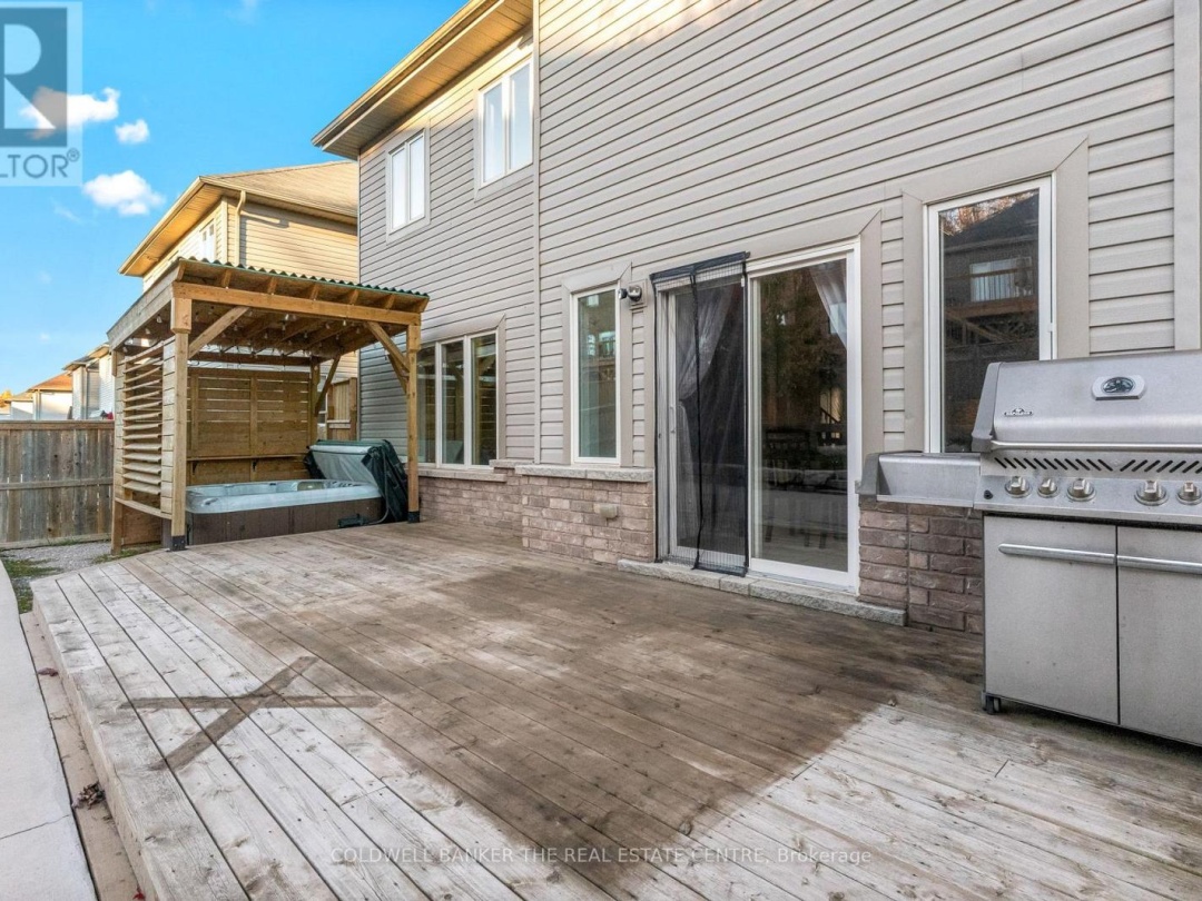 3086 EMPEROR DRIVE, 