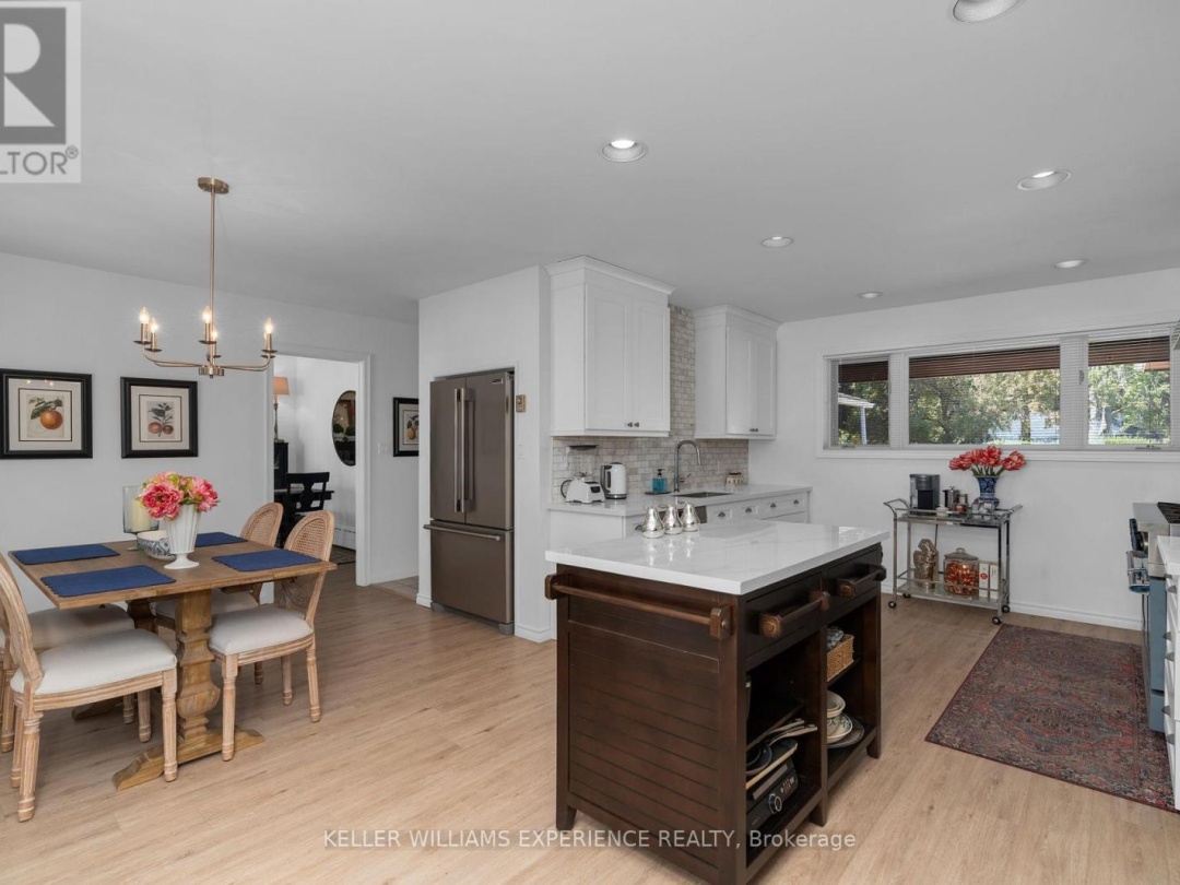 18 MAPLE DRIVE, 