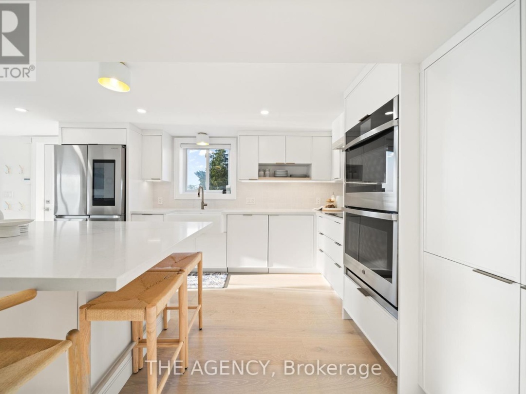11 FIFTH STREET, Sturgeon Lake
